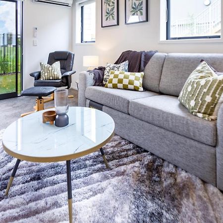 クライストチャーチPeaceful Park View Townhouse 2 Bed W/Carparkアパートメント エクステリア 写真