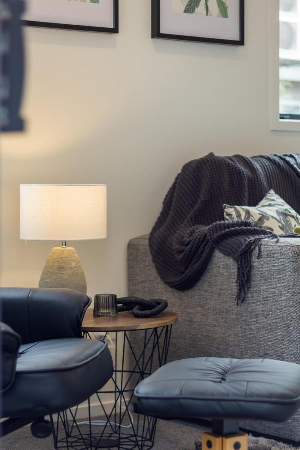 クライストチャーチPeaceful Park View Townhouse 2 Bed W/Carparkアパートメント エクステリア 写真